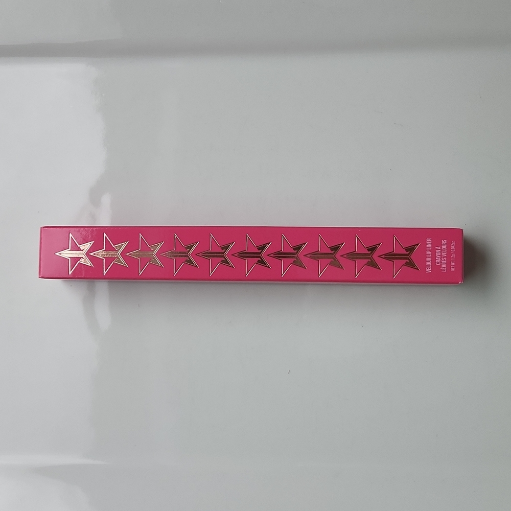 NIB Jeffree Star Velour Lip Liner